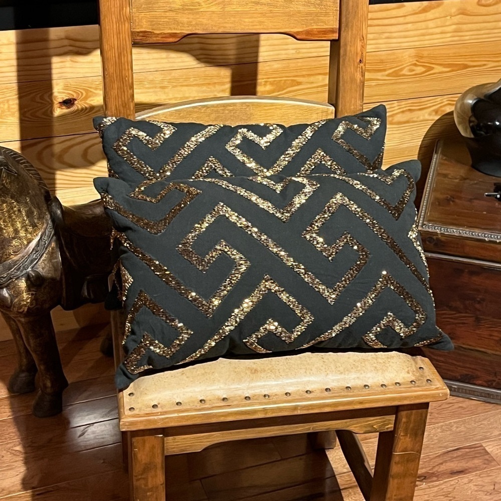 NEW Set of 2 LOLOI 100% Cotton Black w/ Gold Metallic Sequins Luxury Pillows